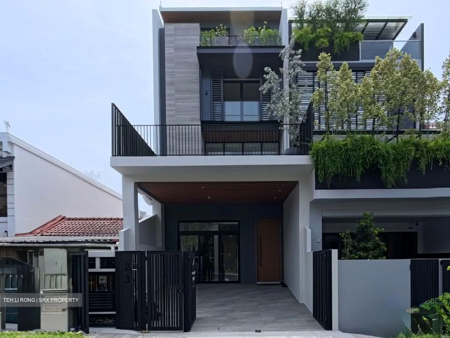 Sembawang Straits Estate (D27), Terrace #574851851